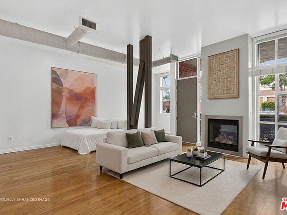 2nd image of 1912 Broadway APT 103