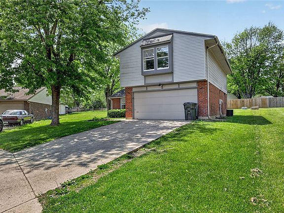 2nd image of 2294 Cross Village Dr
