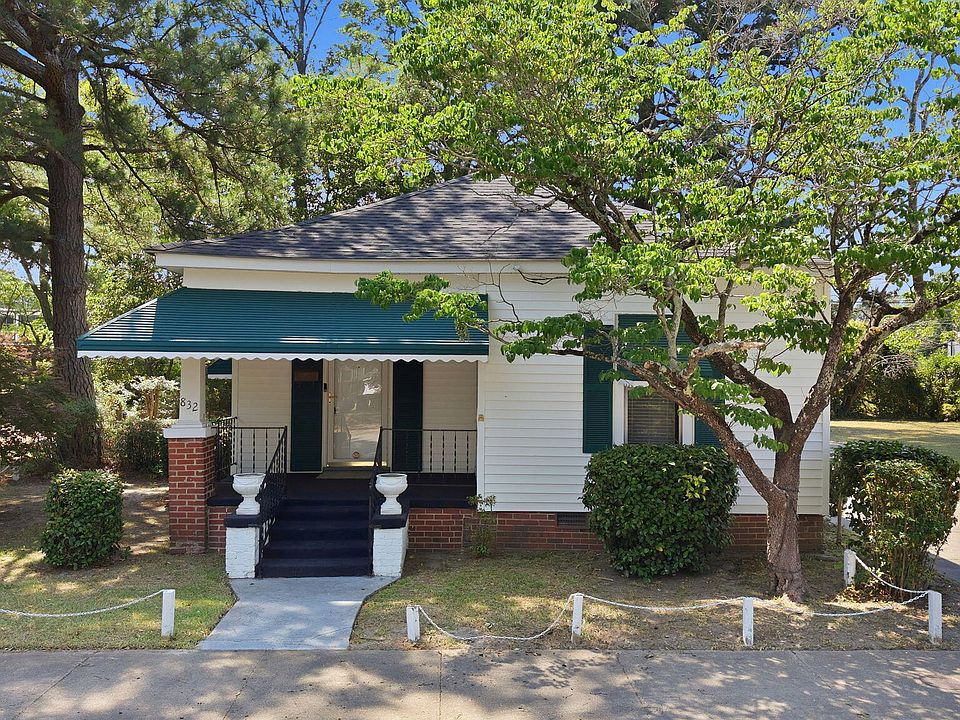 1st image of 832 Garvis Street