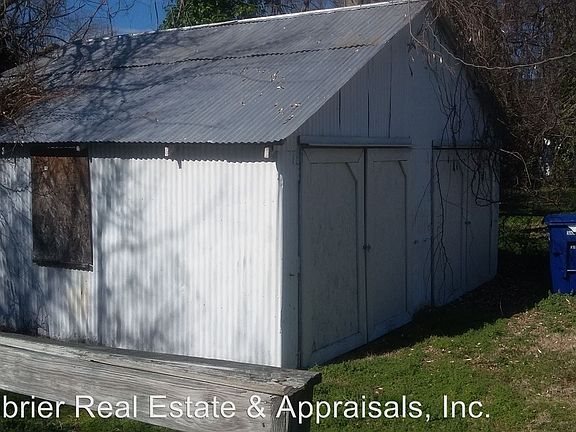 2nd image of 3021 Bapaume Ave