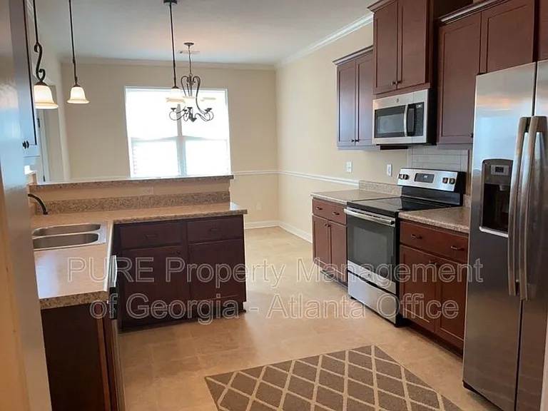 1650 Tralee Ct — Photo 12