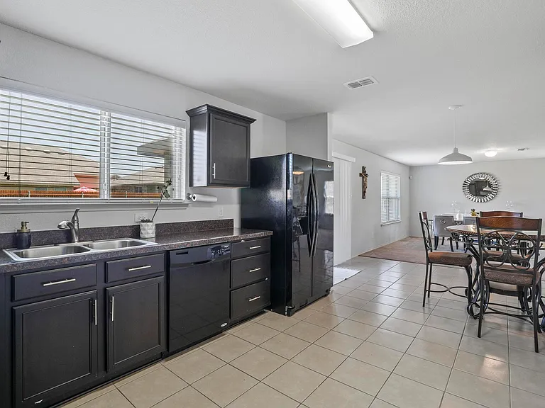5305 Wharfside Pl — Photo 16
