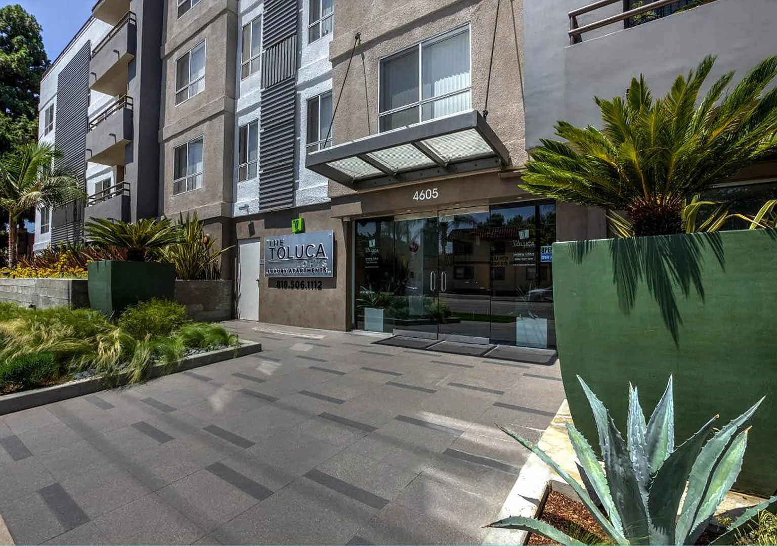 Toluca Lofts — Photo 1