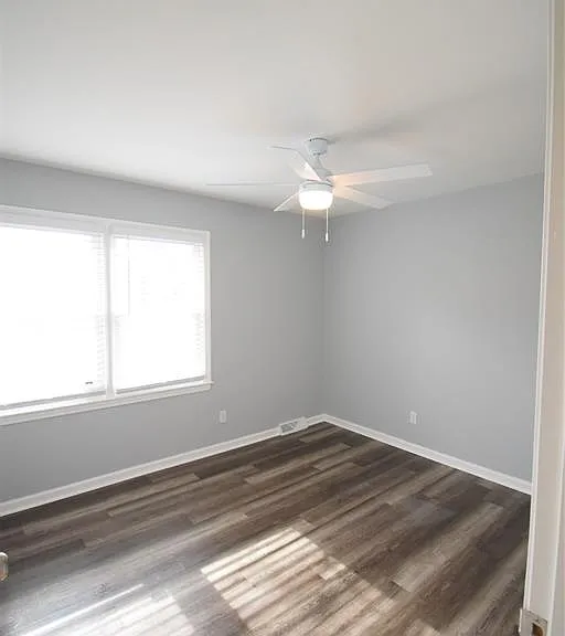924 Edgegreen Dr — Photo 17