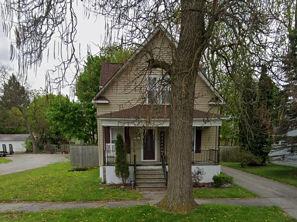 716 N Granger St