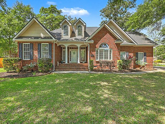 2nd image of 4224 Wildwood Lndg