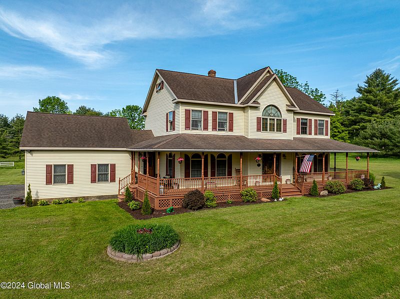 2nd image of 152 Marys Lane