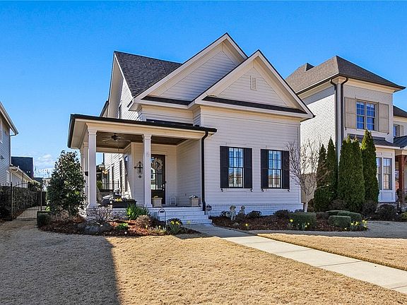 2nd image of 5370 Savannah Ave