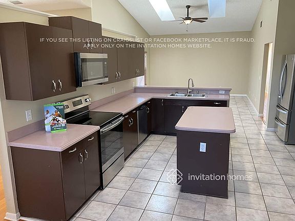 4th image of 2845 Forest Run Dr