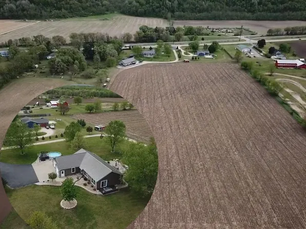 911 Exchange Street, Blue River, WI 53518