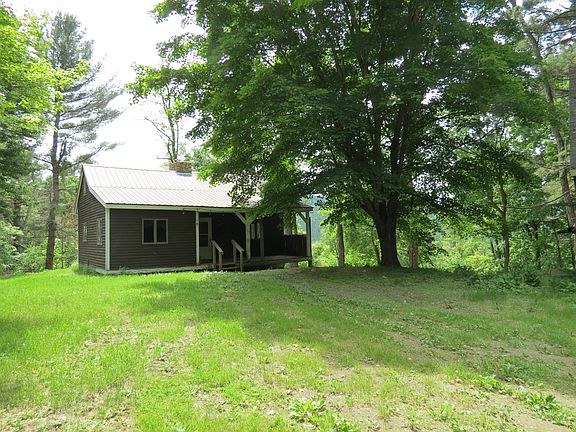 3rd image of 76 Balsam Dr