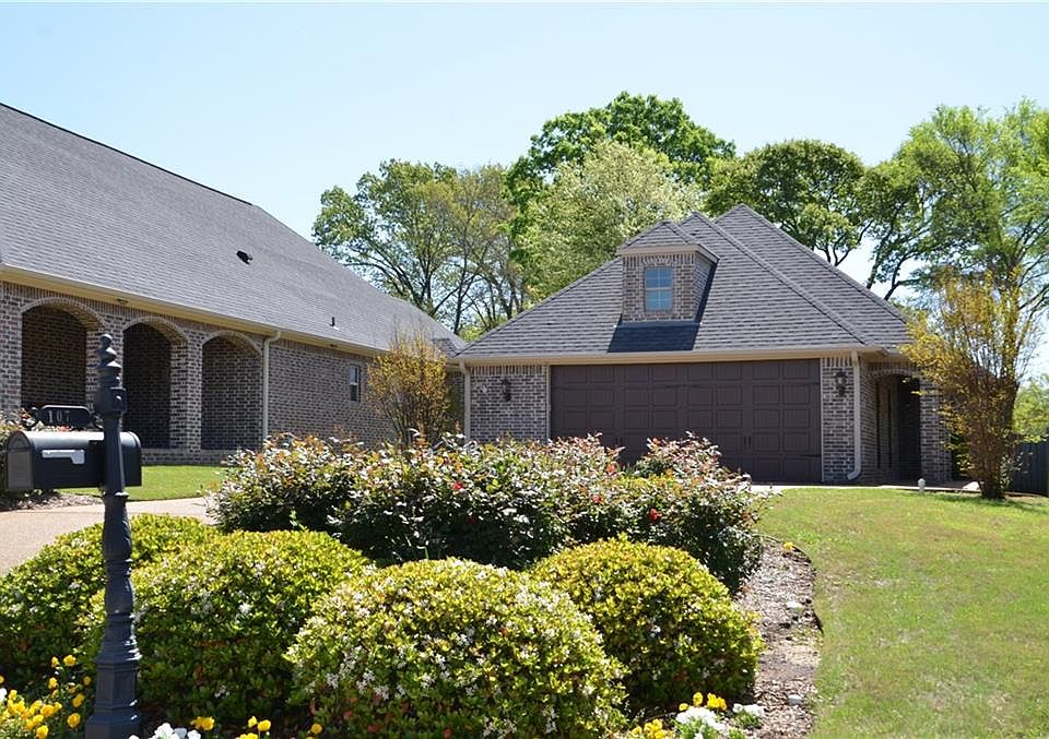 1st image of 105 Timber Creek Ct