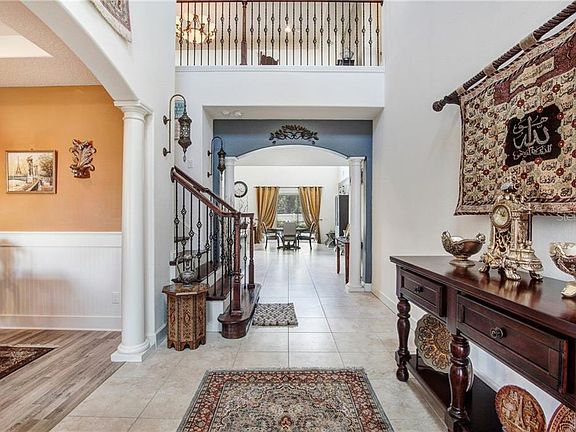 3rd image of 3639 Arboretum Pl