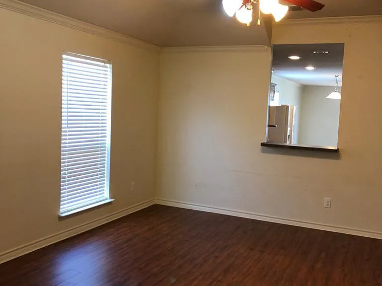 748 Mexicali Way — Photo 14