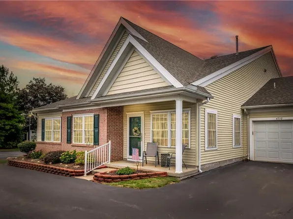 4710 Horseshoe Trl, Macungie, PA 18062