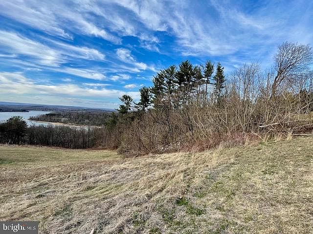 493 Rebers Bridge Rd, Reading, PA 19608 | Zillow