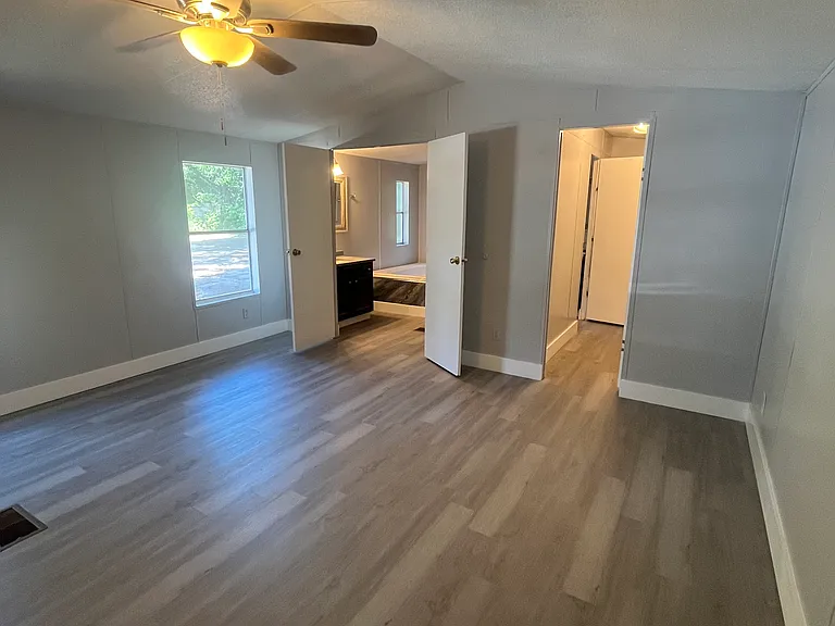 1303 Woodchuck Ave #4 — Photo 13
