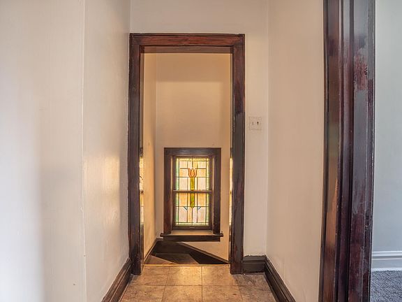 2nd image of 4641 Penrose St