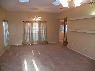 3rd image of 1921 Avondale Blvd
