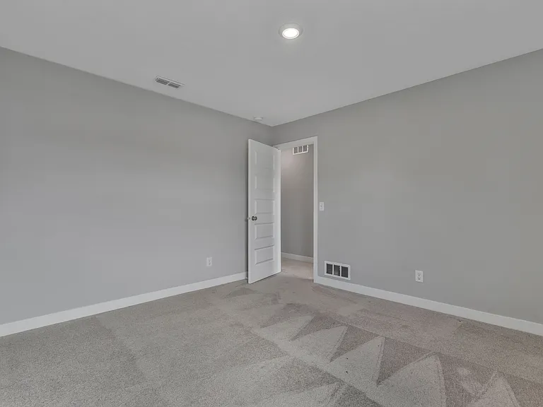 76 Fernleaf Dr — Photo 13