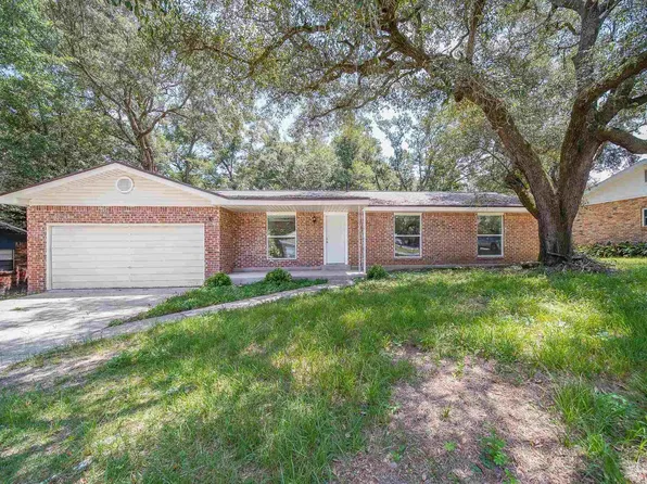 6104 Walton St, Pensacola, FL 32503