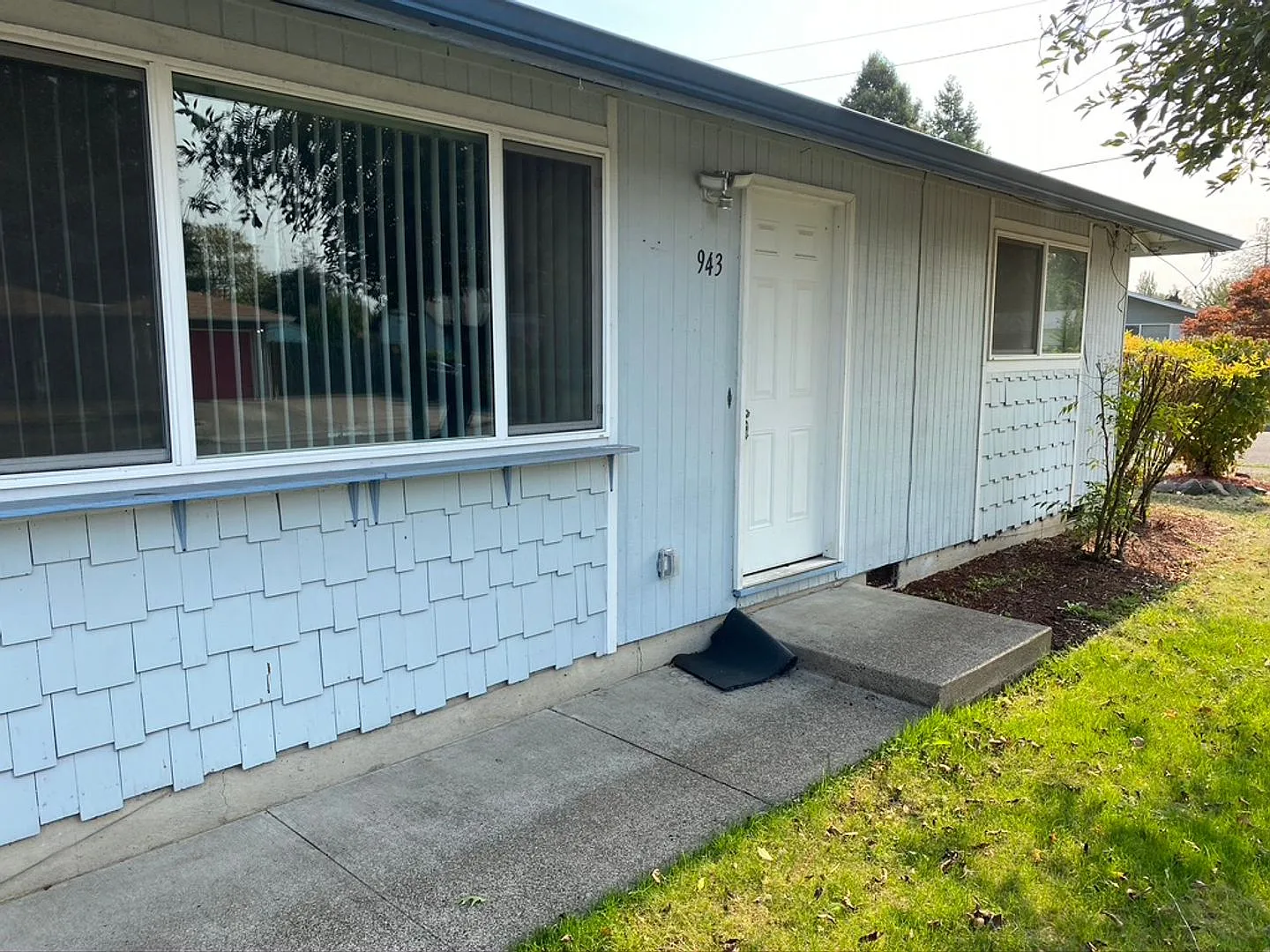 2 bed one bath Thurston Duplex home — Photo 2