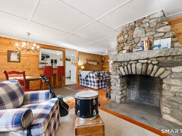 12 Pinehurst Road, Hartland, CT 06091