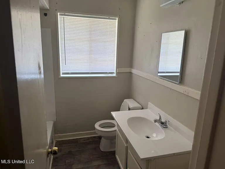 4420 Woodland Ave — Photo 11
