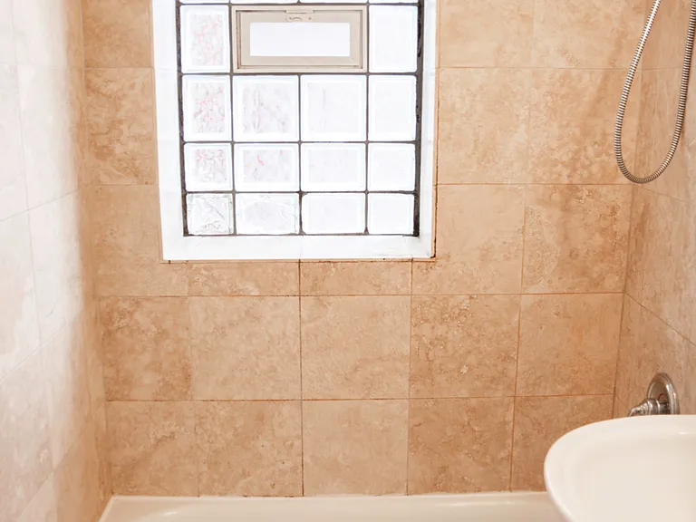 1210 W Waveland Ave #1 — Photo 10