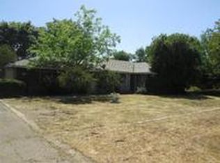 3245 W Kearney Blvd, Fresno, CA 93706