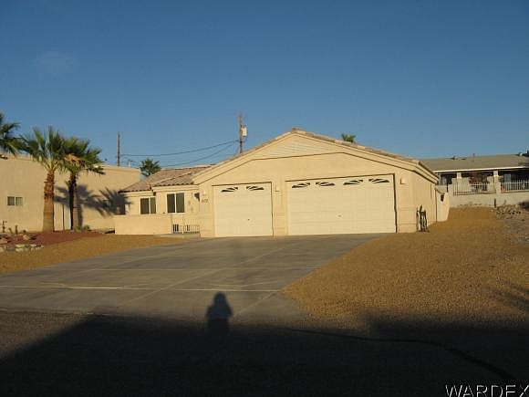 1st image of 1570 Chandler Dr