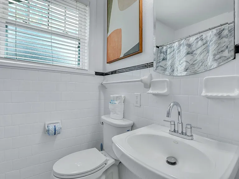 311 Kinzie Ave — Photo 5