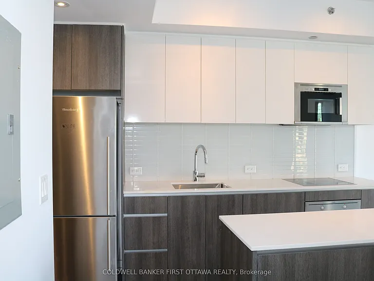 199 Slater St #2013 — Photo 4