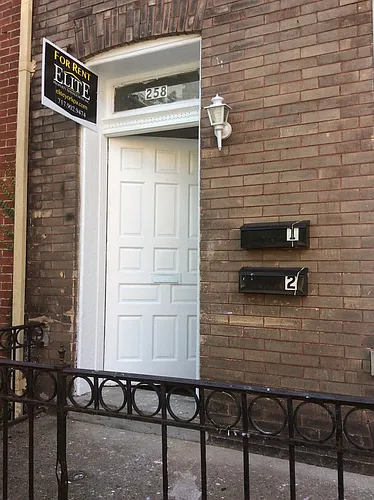 258 E King St #1 Photo 1