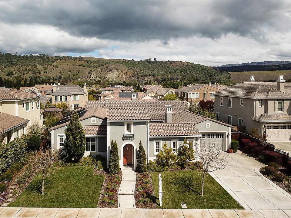 1st image of 18380 Altimira Cir