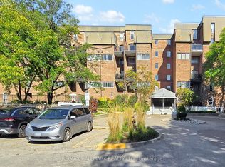 16 Elgin St #316, Markham, ON L3T 4T4
