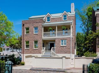 4 Maiden Ln, Charleston, SC 29401