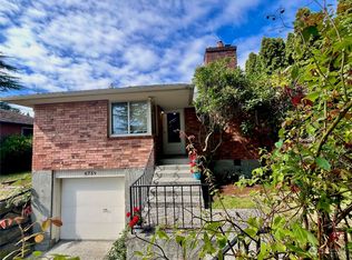 6739 35th Ave SW, Seattle, WA 98126