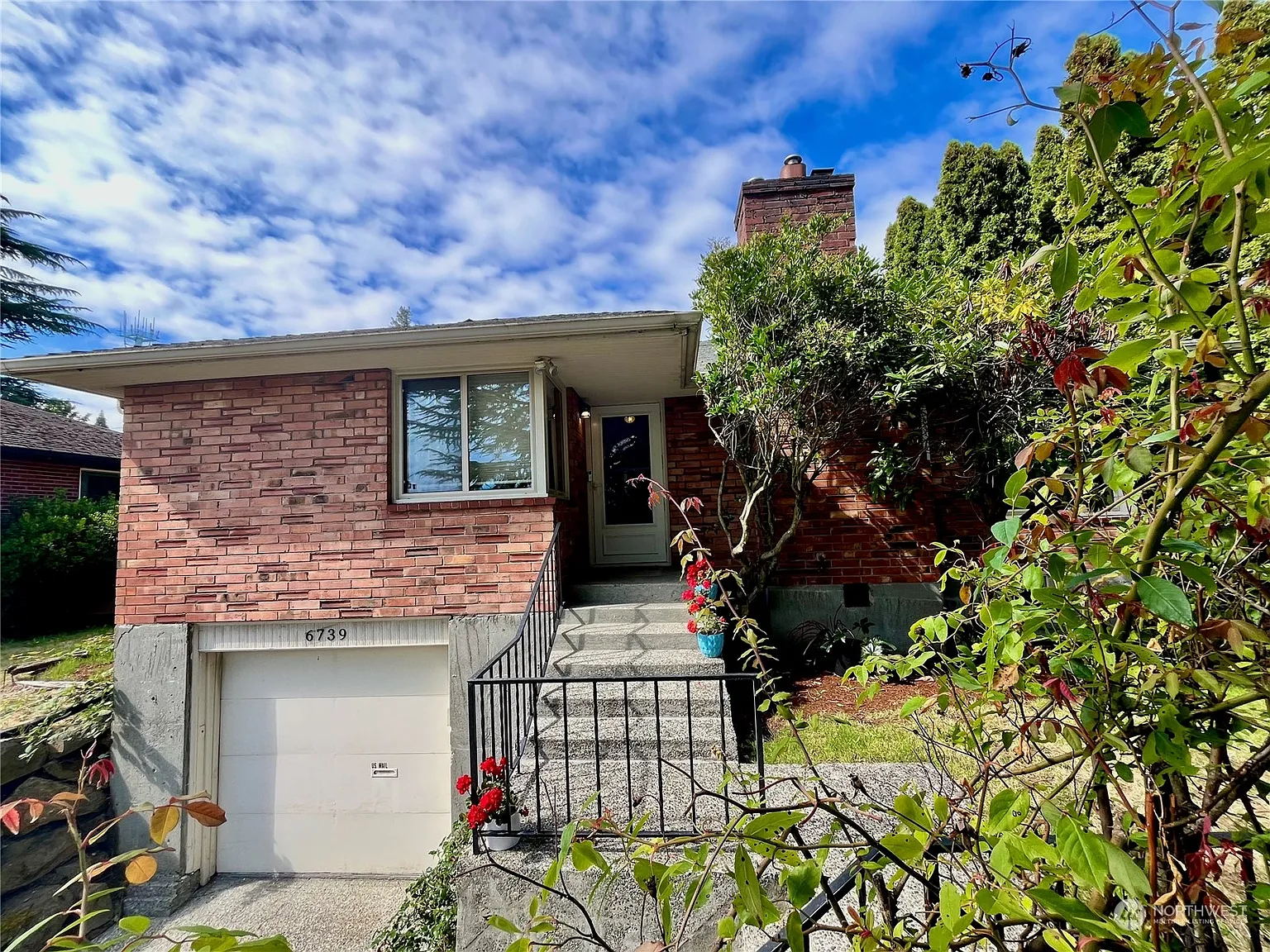6739 35th Avenue SW photo 1