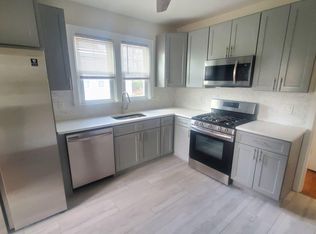306 Prescott St APT 1, Yonkers, NY 10701