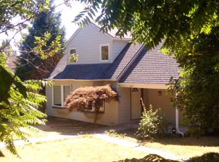 2834 SW Taylors Ferry Rd, Portland, OR 97219