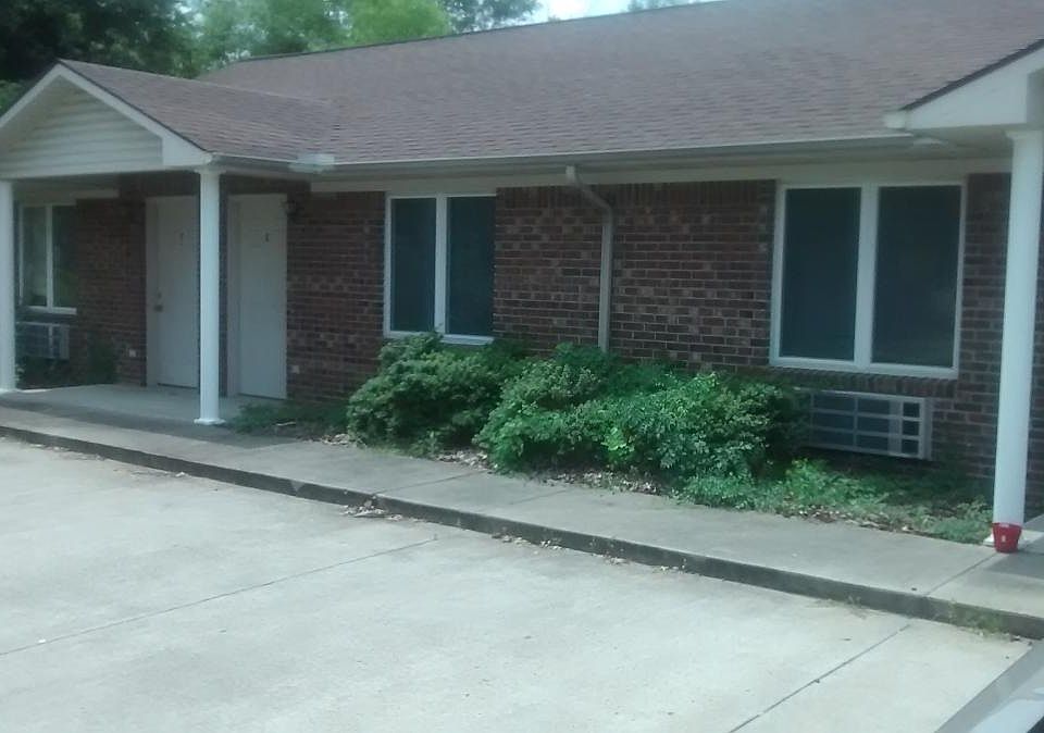 1st image of 1709 Brooklyn Dr
