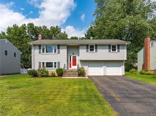 69 Clifford Dr, West Hartford, CT 06107