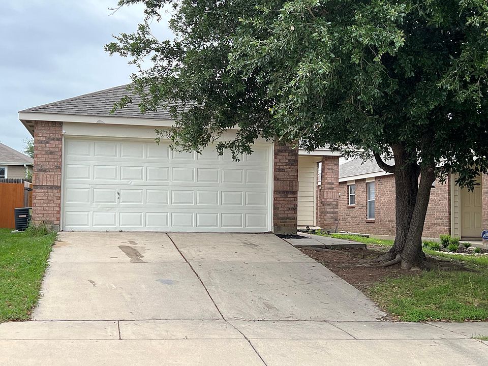 1st image of 6637 Meadow Way Ln