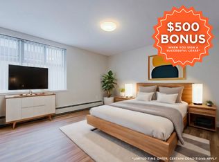 107 Redpath Ave #304, Toronto, ON M4S2J9