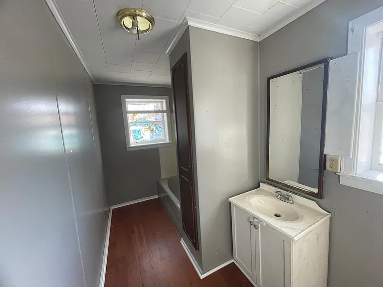 101 N George St #2 — Photo 14