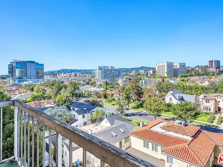 10751 Wilshire Blvd #909 — Photo 17