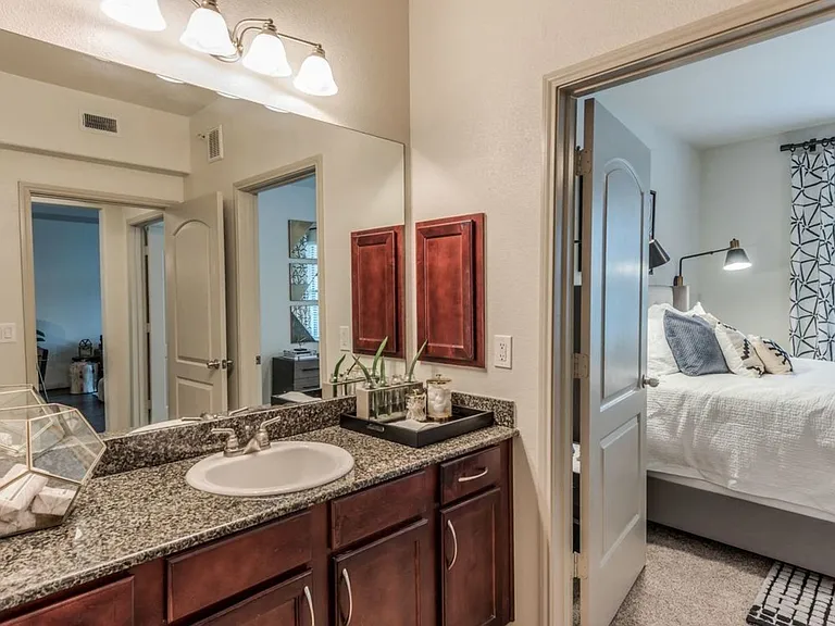 Villas at Bunker Hill Apartments — Photo 14