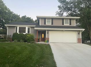 1306 N Birch St, Wahoo, NE 68066