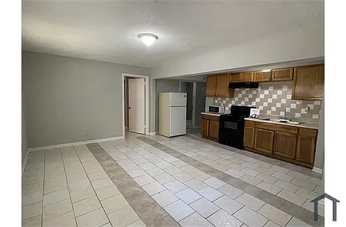 1738 Wright Ave #2 Photo 1